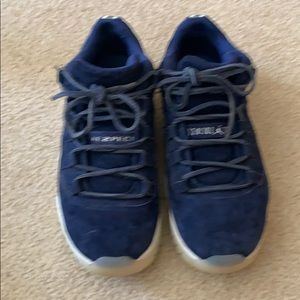 Limited edition Derek Jeter Air Jordan 11. Size 8